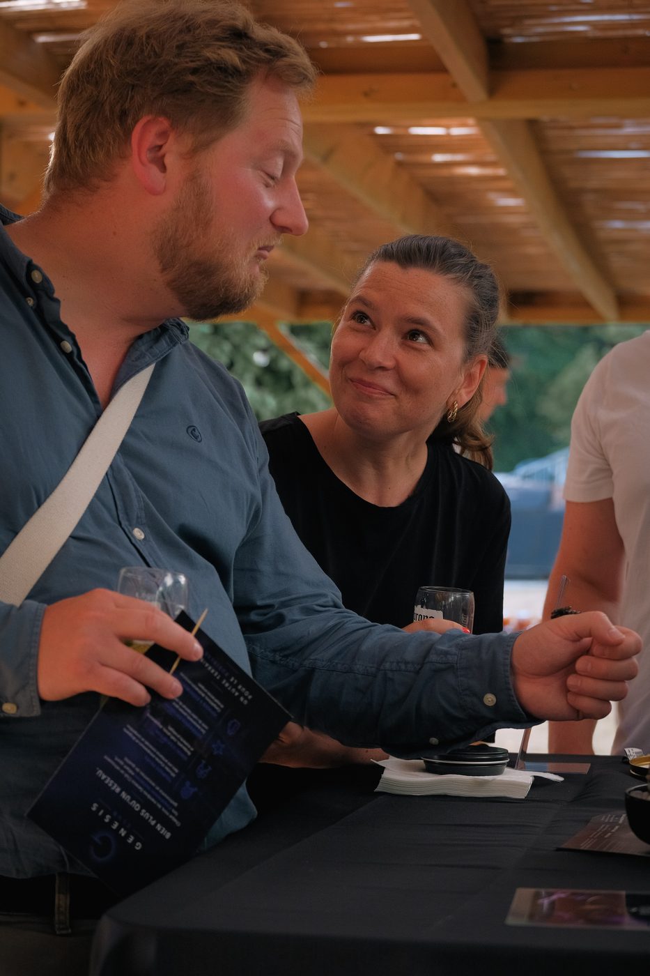Genesis Club — moment convivial